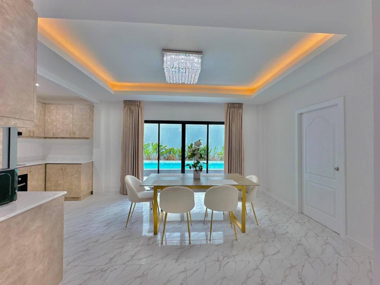 4Bedroom Pool Villa Near Walking St Bonk Pattaya Eksteriør billede
