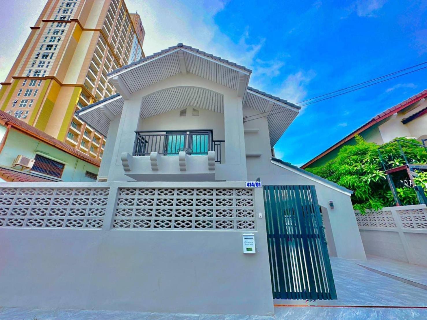 4Bedroom Pool Villa Near Walking St Bonk Pattaya Eksteriør billede