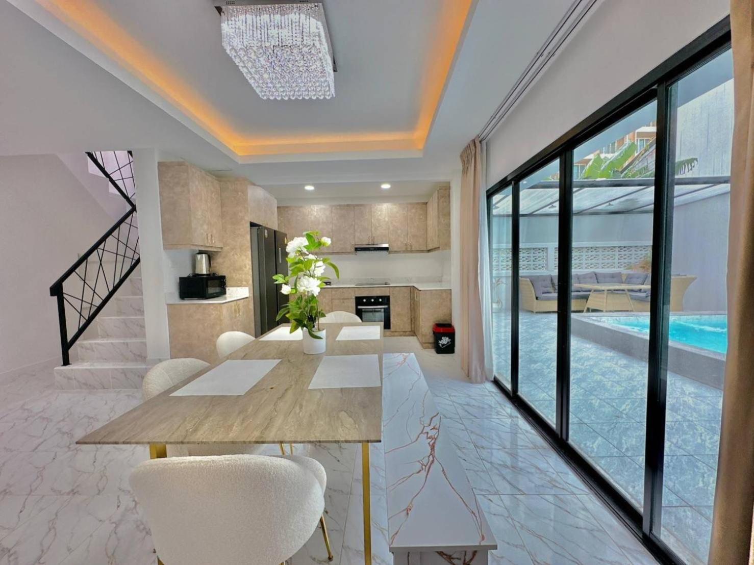 4Bedroom Pool Villa Near Walking St Bonk Pattaya Eksteriør billede