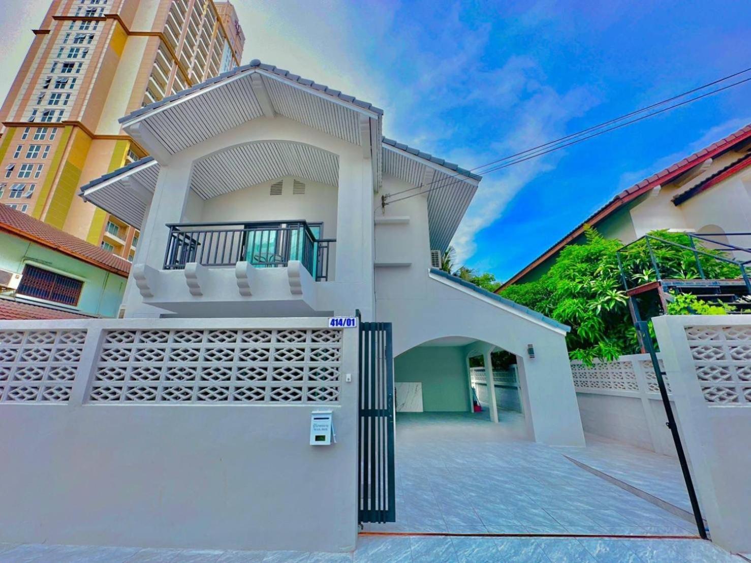 4Bedroom Pool Villa Near Walking St Bonk Pattaya Eksteriør billede